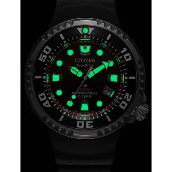 Citizen Promaster Solaruhr Prof. Diver 300 Eco weinrot schwarz mit Urethanband BN1024-01Z