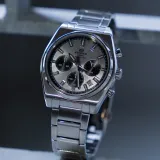 Casio Edifice Herrenuhr Chronograph Edelstahl silberfarben EFB-730D-7AVUEF